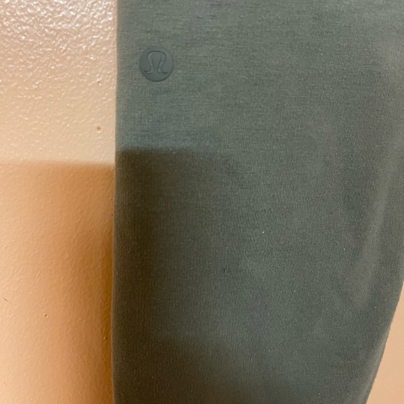 Lululemon City Sweat Joggers Size Medium Olive Green - Picture 6 of 9